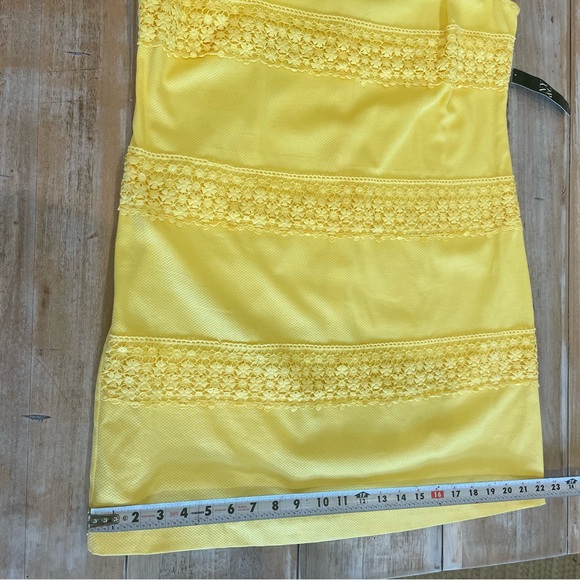 New York & Company Yellow Sleeveless Sheath Dress - Picture 5 of 12